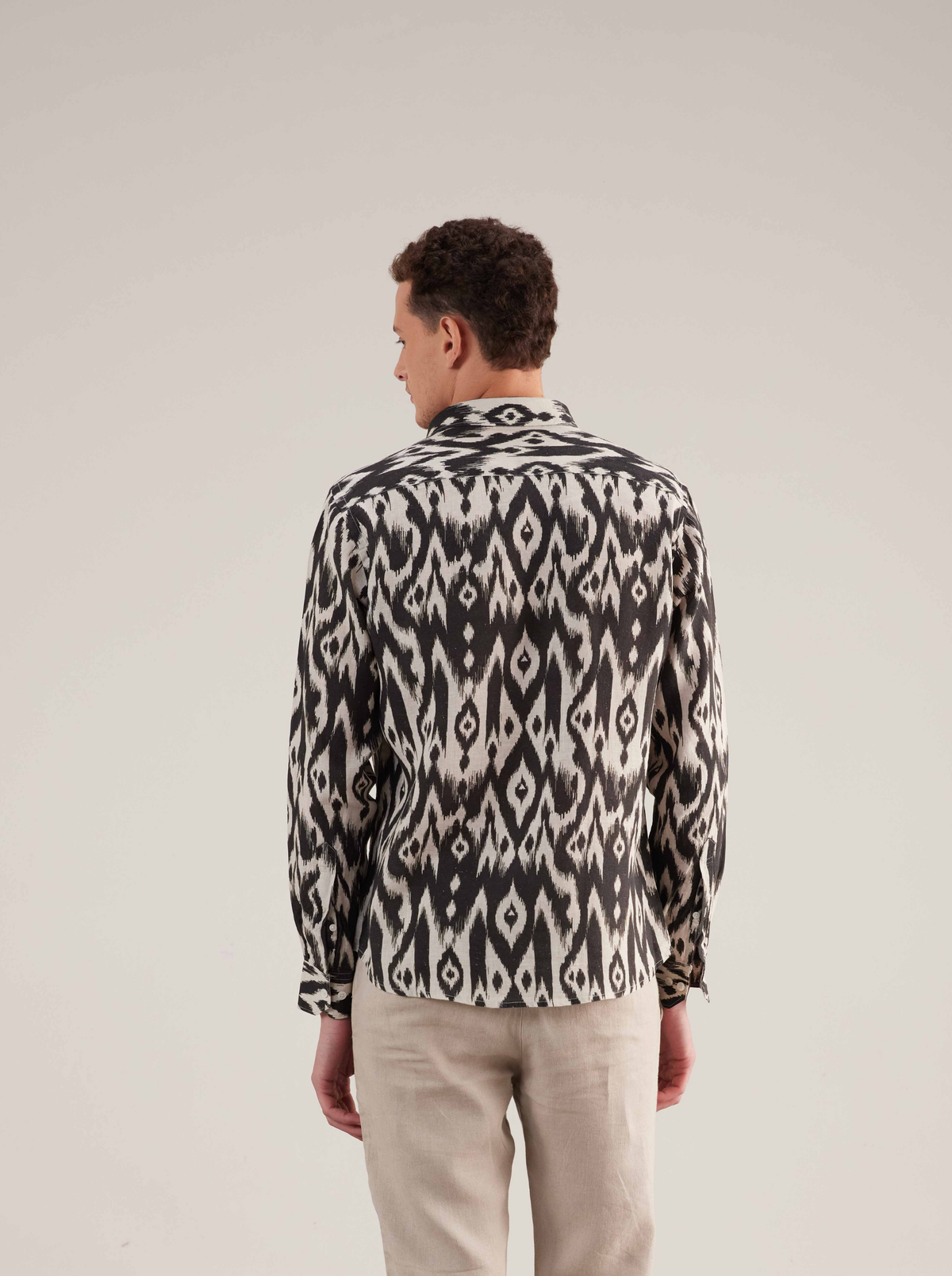 Black Ikat